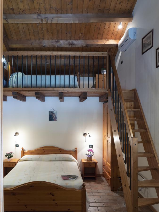 Agriturismo Il Palazzone 몬테갈다 외부 사진