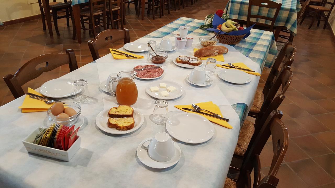 Agriturismo Il Palazzone 몬테갈다 외부 사진